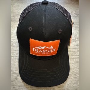 Traeger Unisex Logo Curved Brim Snapback Mesh Trucker Hat Cap Black